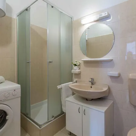 In - Istrien 34483 *