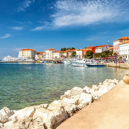 In - Istrien 34483 Apartment *