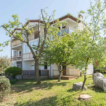 Апартаменти In - Istrien 34483 *