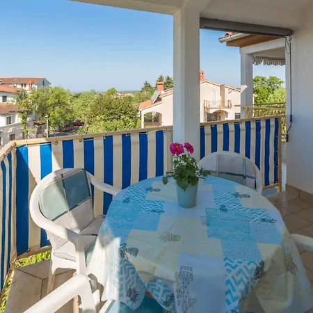 Apartment In Porec/istrien 34483